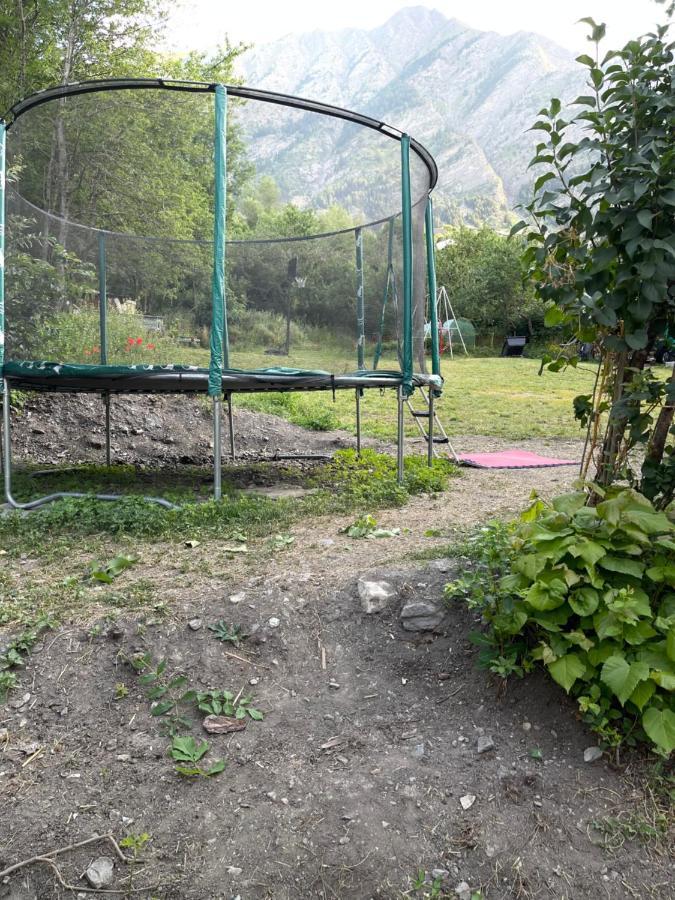 Le Chal Heureux Bel Appartement Dans Vieille Ferme De Montagne Renovee Les Orres Eksteriør bilde