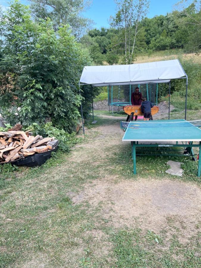Le Chal Heureux Bel Appartement Dans Vieille Ferme De Montagne Renovee Les Orres Eksteriør bilde
